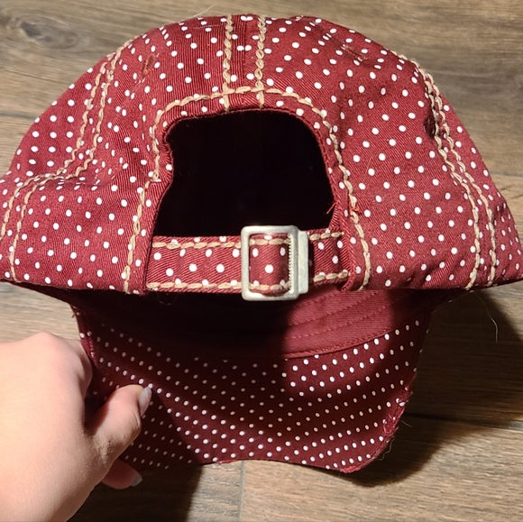 Hat - Picture 2 of 2